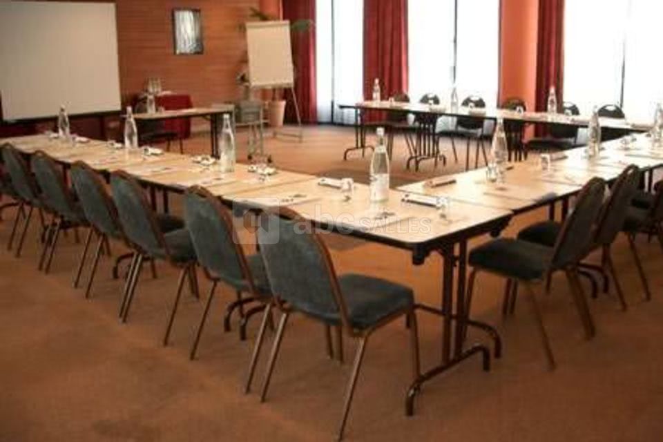 Hôtel Campanile Paris la Villette