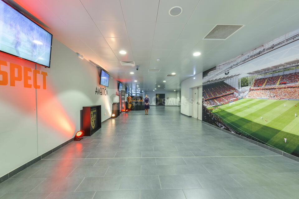 LE HALL VIP