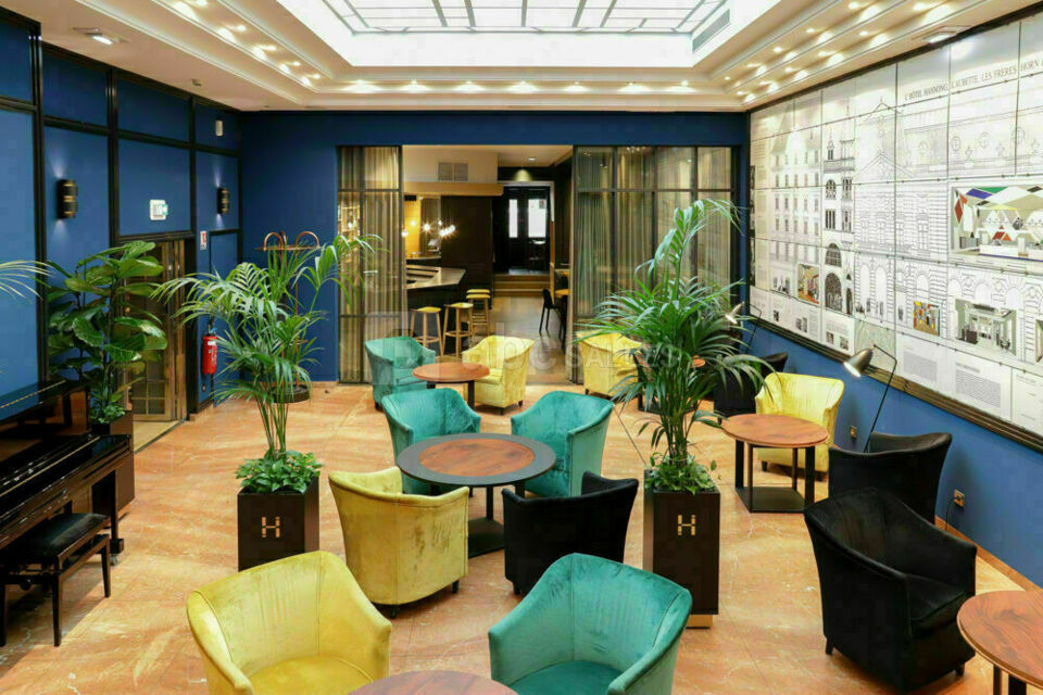 Salon Horn vu du Black&Wine