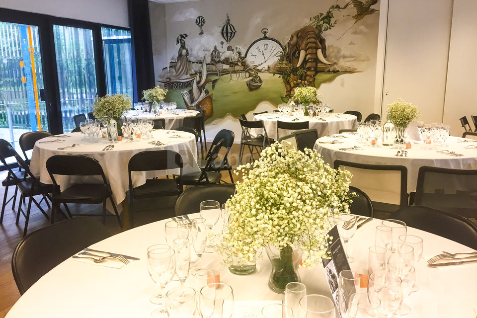Salle de réception pour dîner