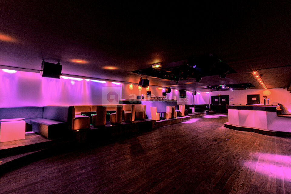 B-Floor Clubbing & Events