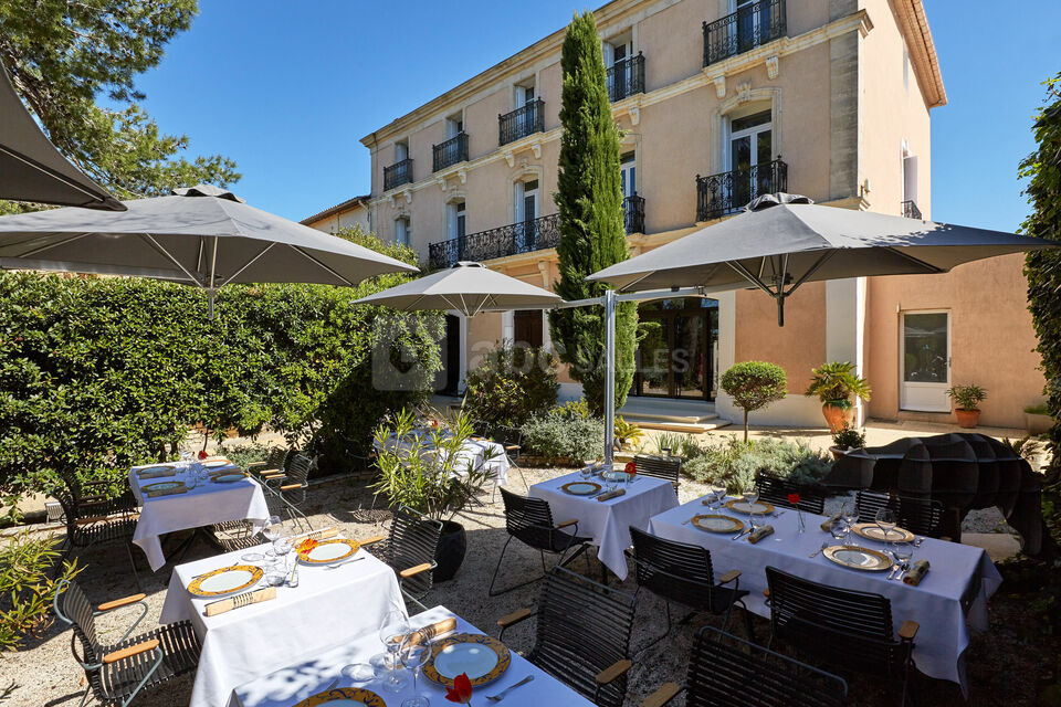 Vue extérieure et terrasse