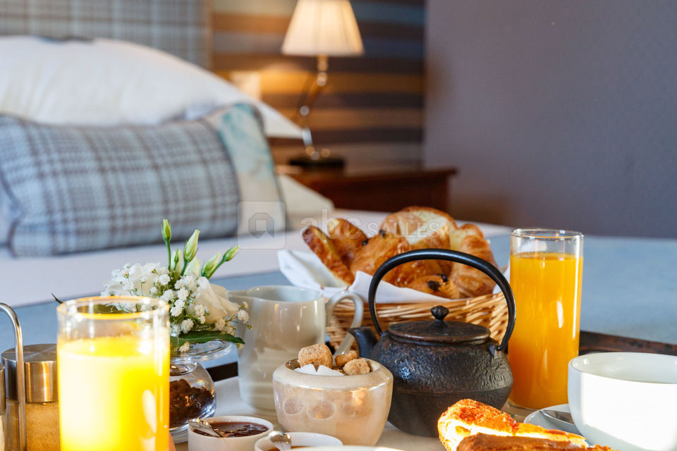 Petit déjeuner en chambre