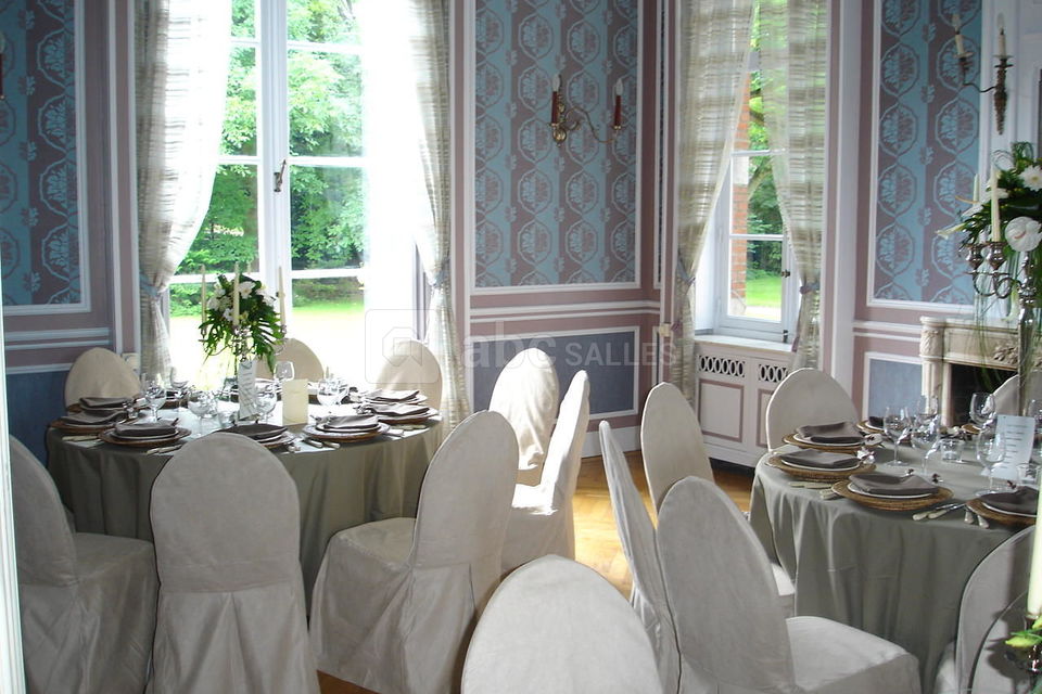 Salle de reception dans le château