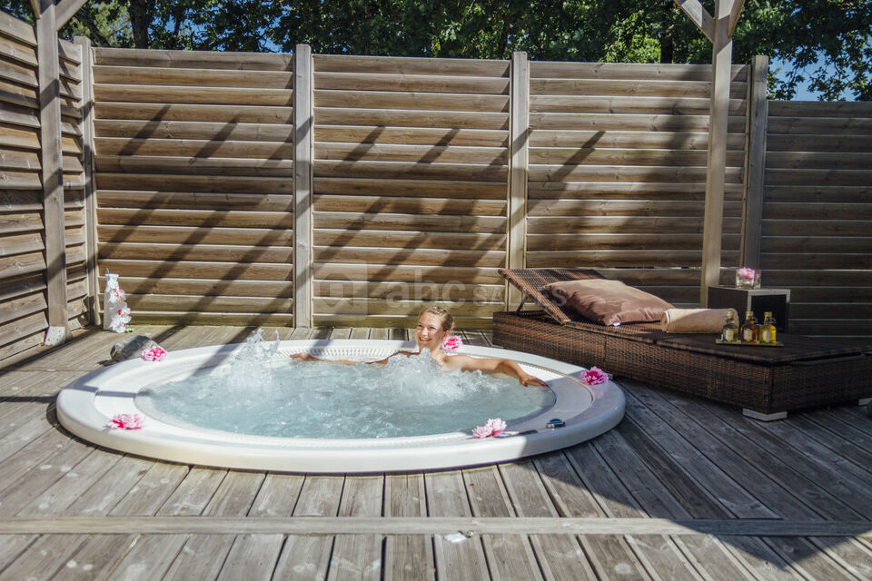 Jacuzzi