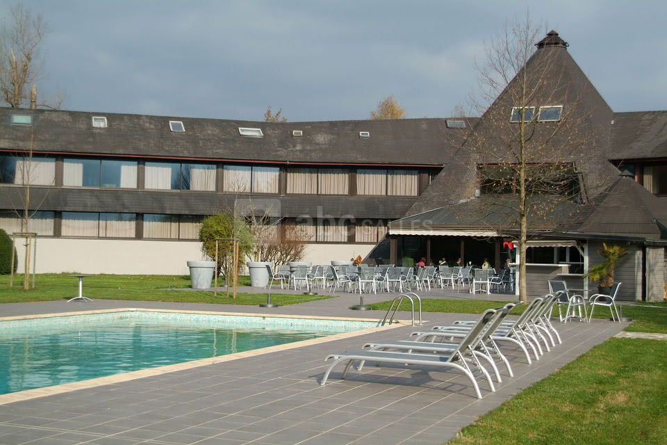 Quality Hôtel Le Cervolan