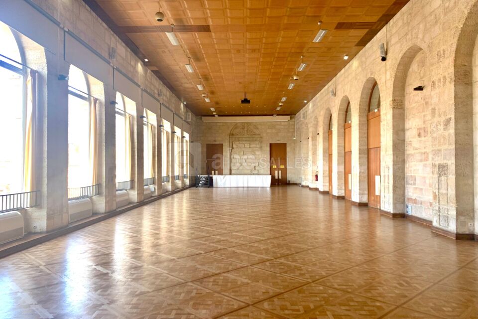 Salle Colbert / Capacité de 500 personnes