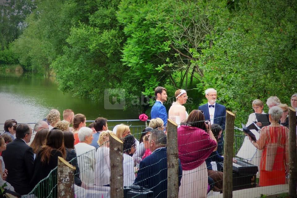 1ère Cérémonie religieuse au Moulin de Follet