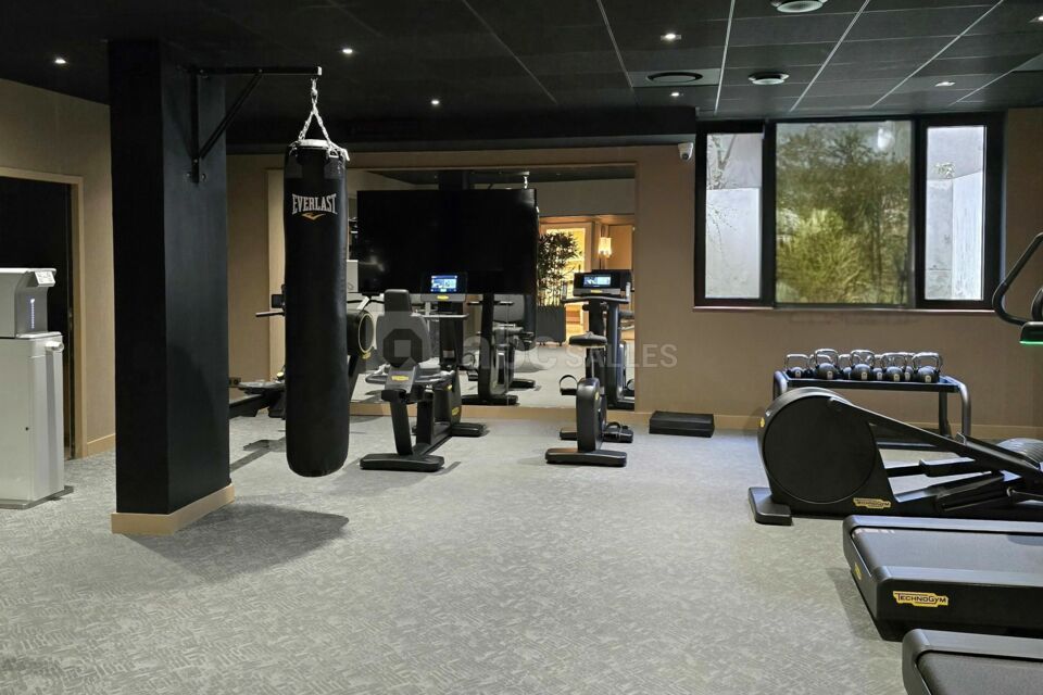 Warwick Reine Astrid