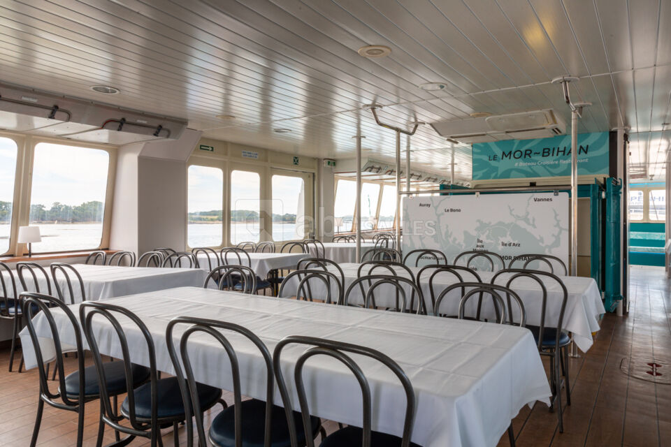Bateau Restaurant Navix