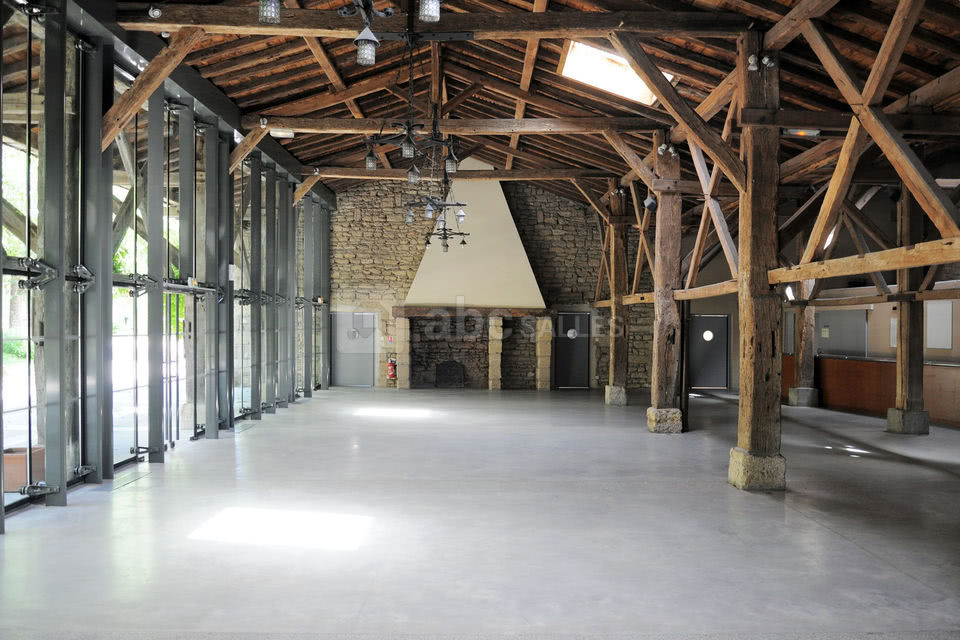 Halles des Arènes