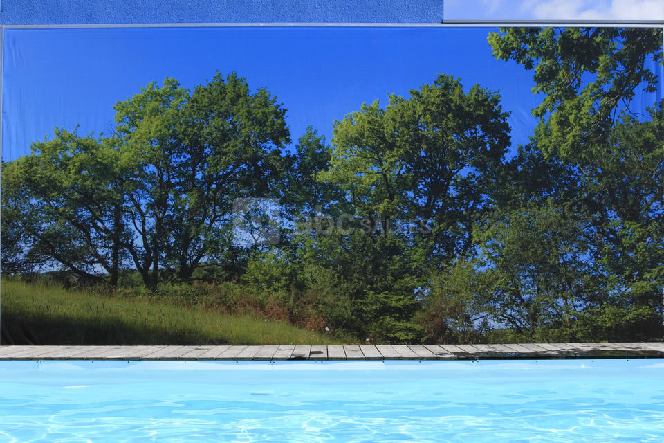 Piscine avec vue mer