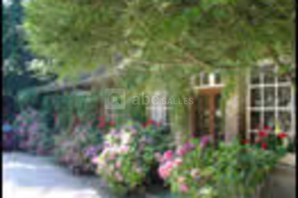 Le manoir de la forêt