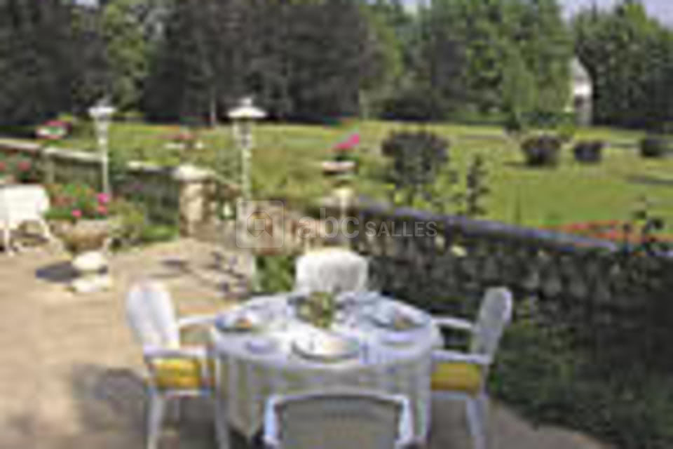 Le manoir de la forêt