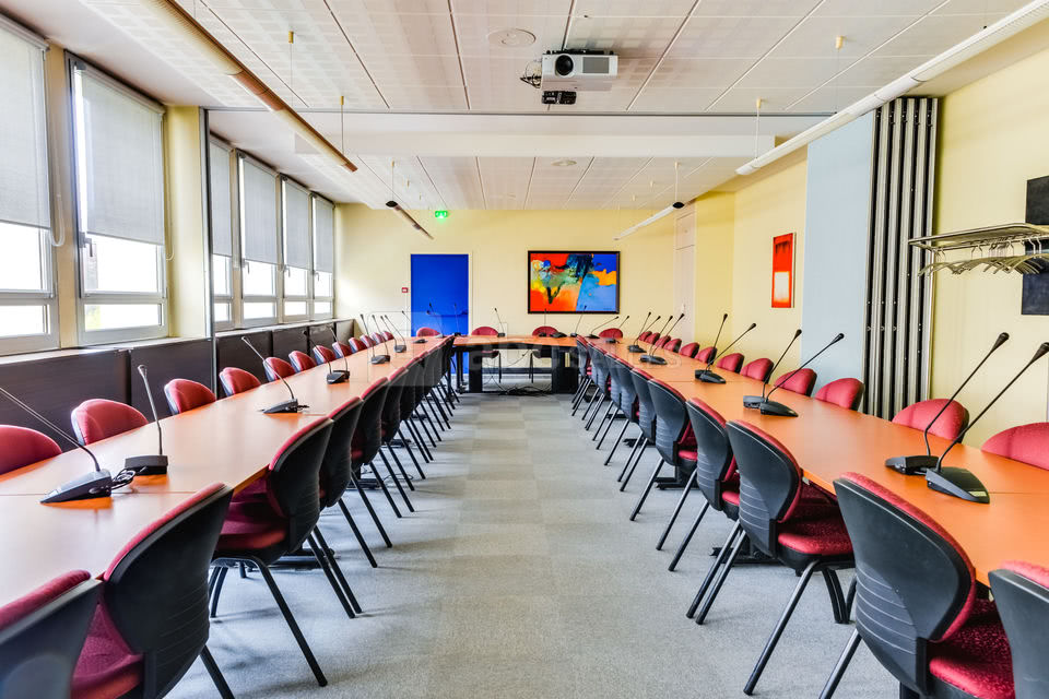 SALLE FERNAND LINQUETTE