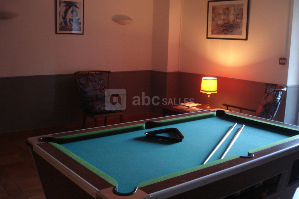 Salle de convivialité RDC