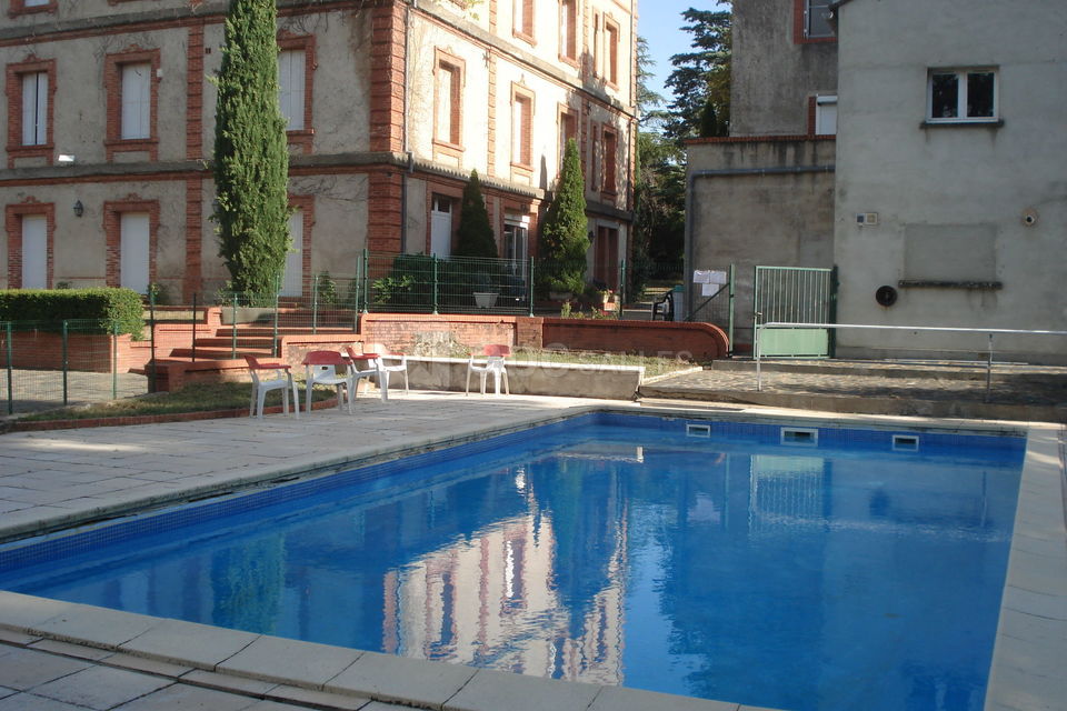 Extérieur piscine d'été