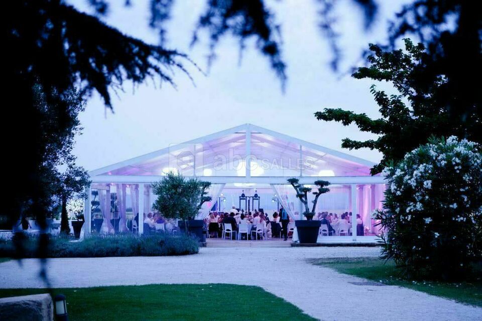 Notre chapiteau cristal