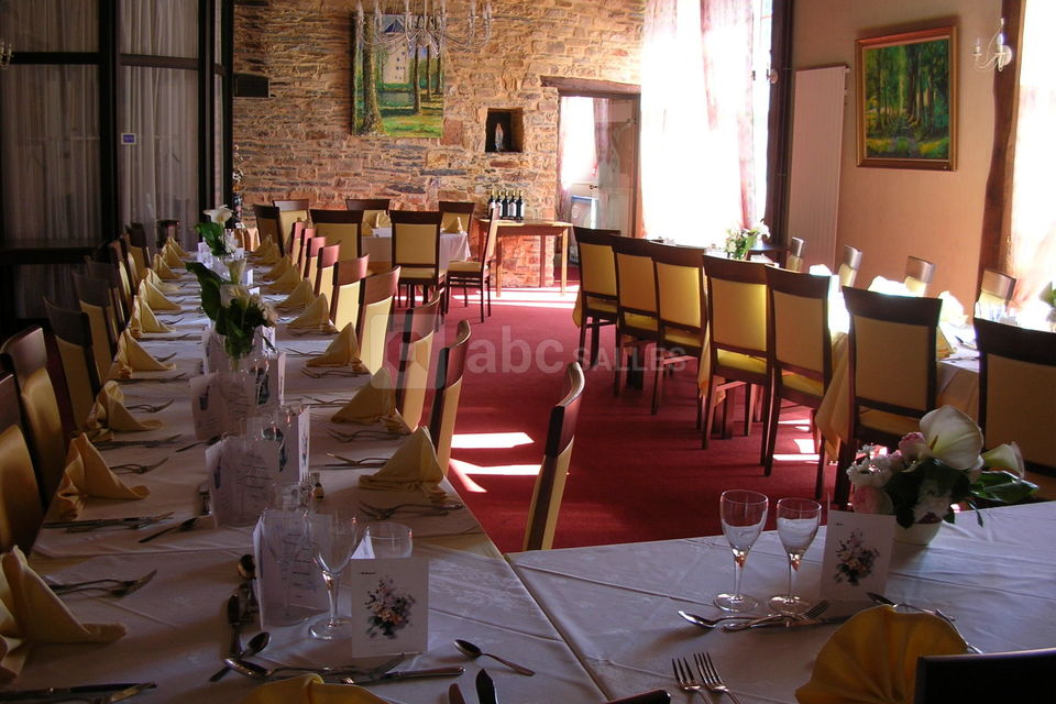 Grande salle 1 . groupe jusqu'a 80pers.