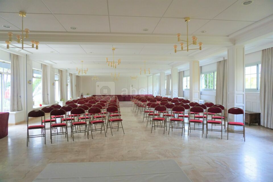 Salle A + B + C