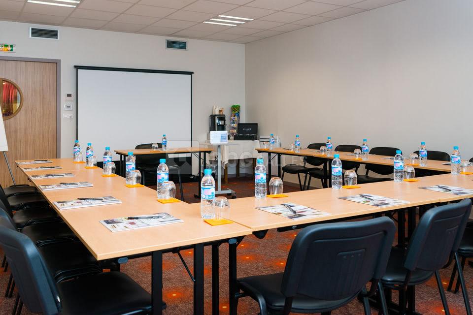 Salon Paul Féval en U