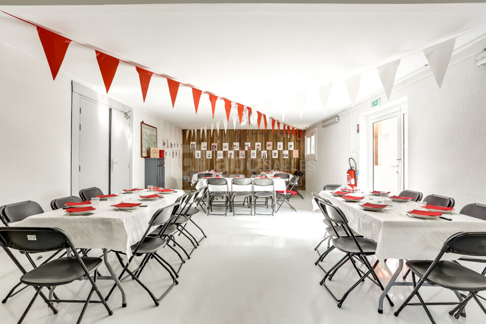 L'Avant-salle de la Discothèque