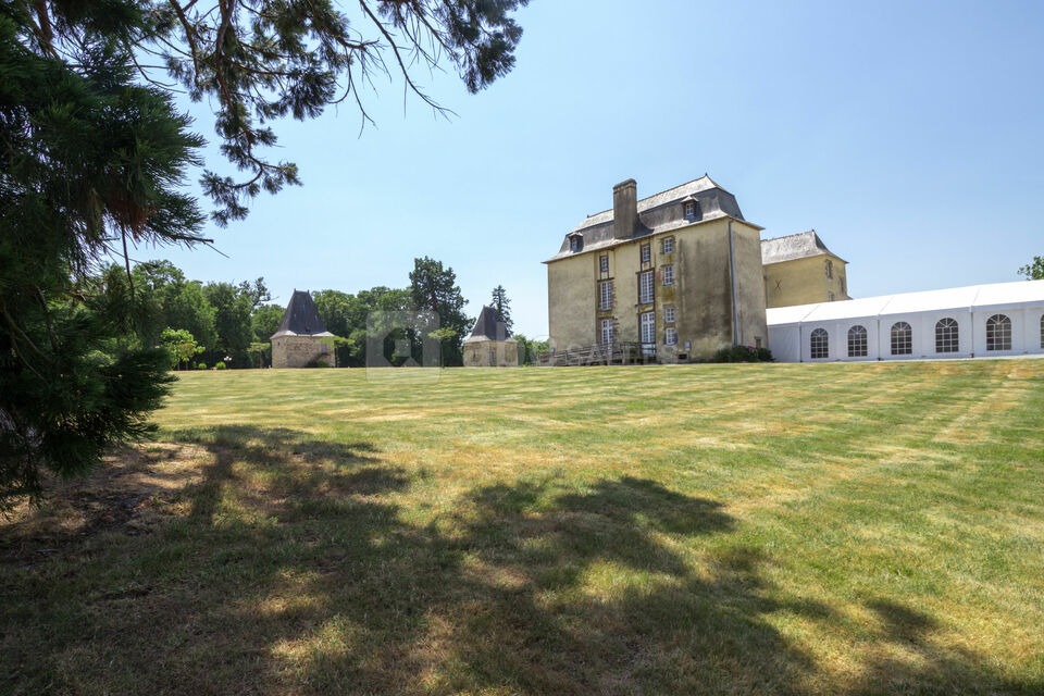 Château de la Robinais