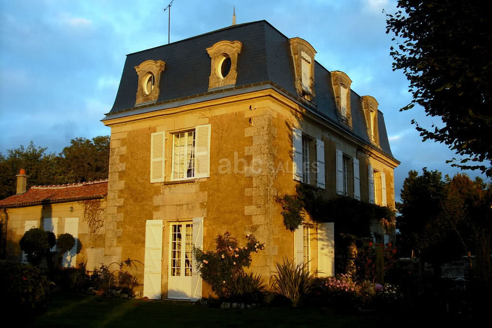 Mansart 18eme - parc 2 hectares 5