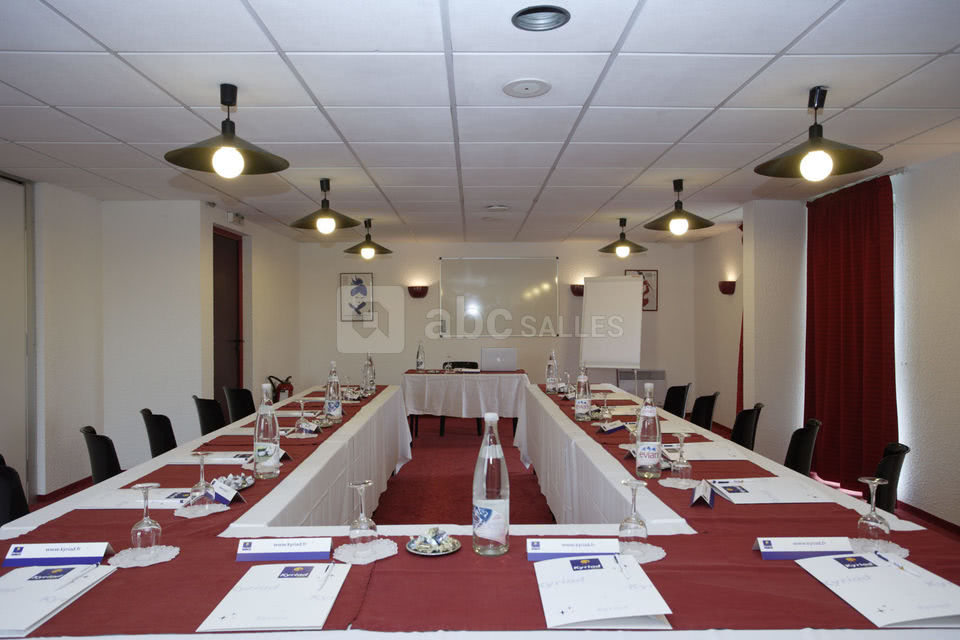 Salle séminaire en "u"