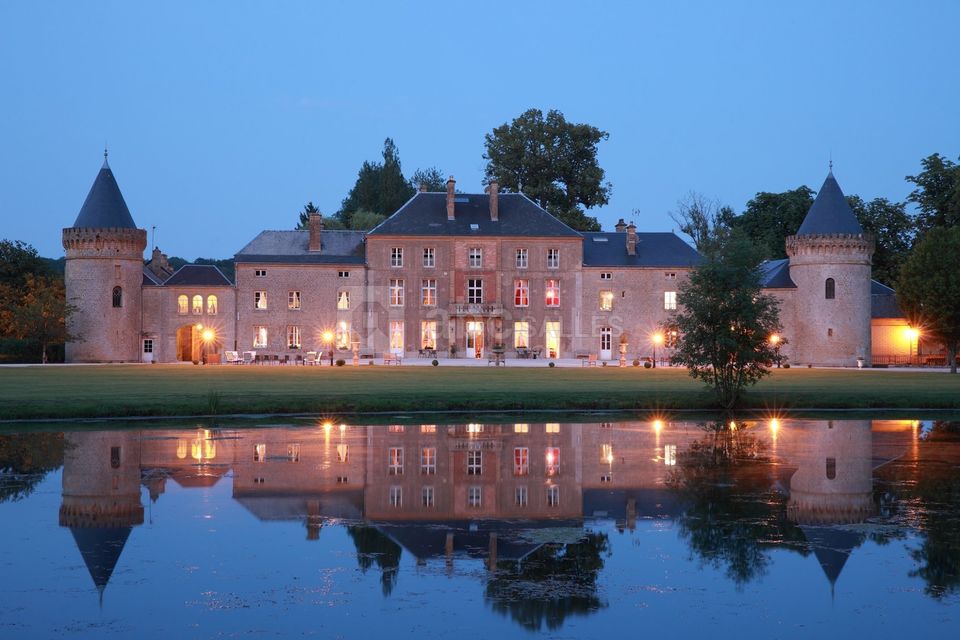 Domaine Château du Faucon