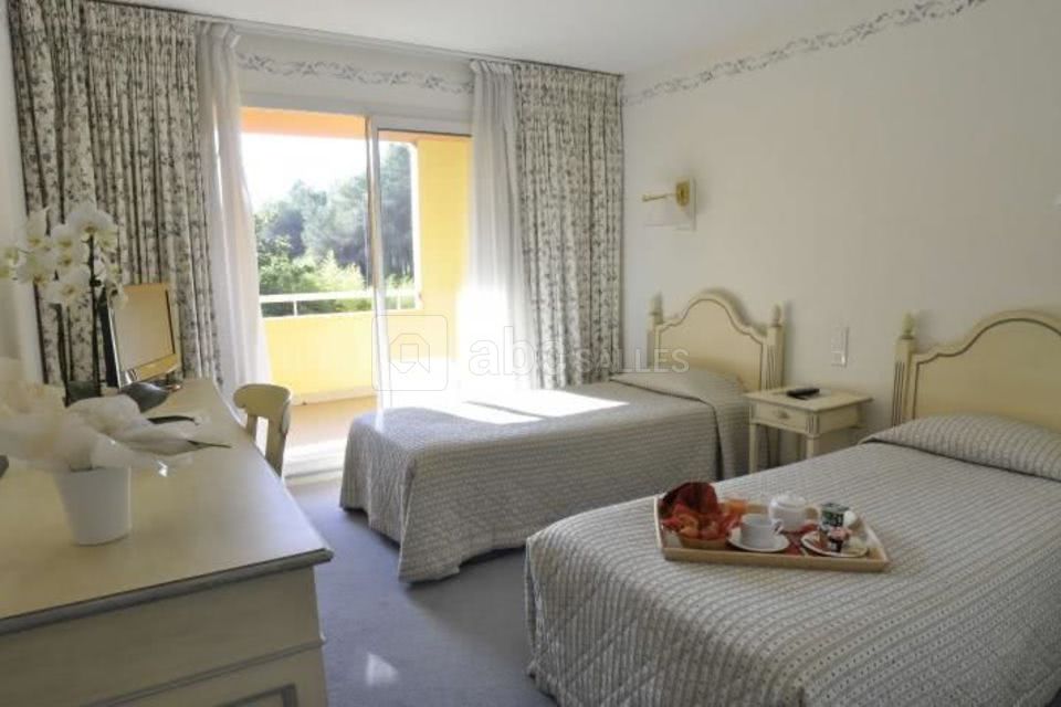 Hôtel Omega