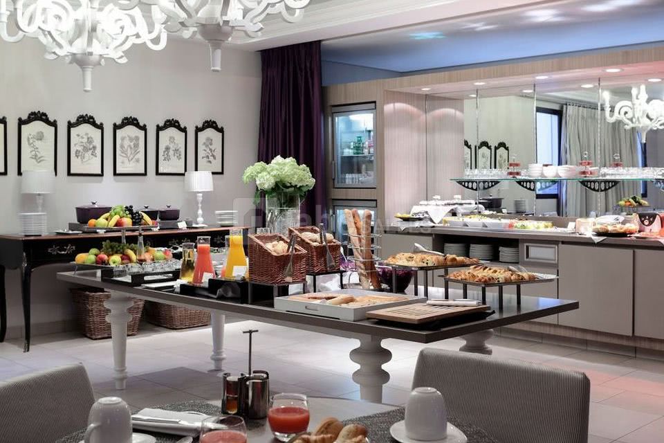 Grand Hôtel Roi René