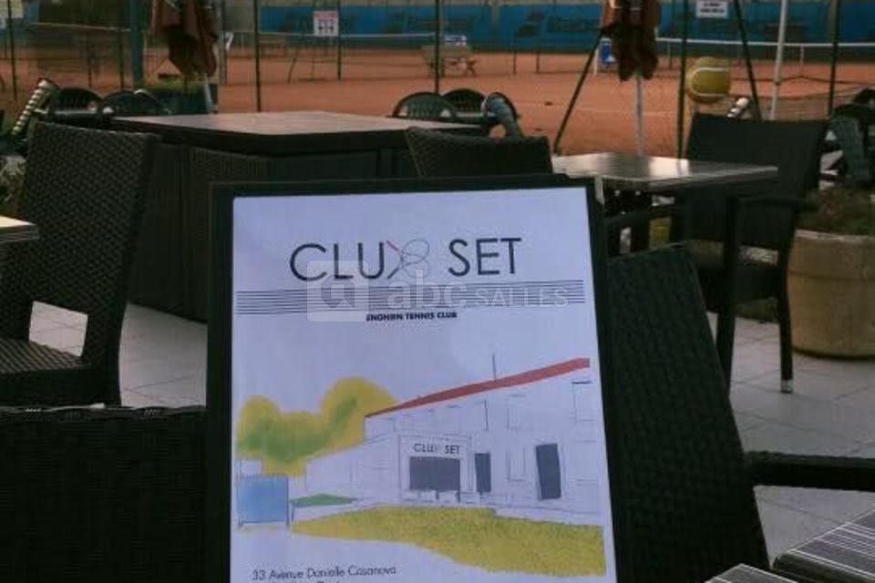 Le Club Set