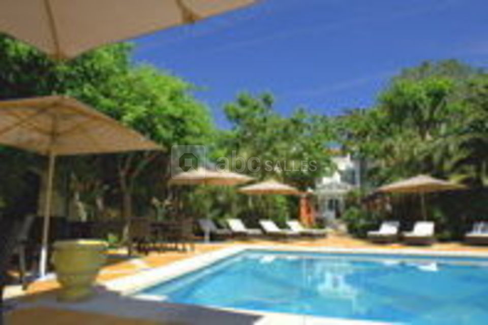 Hôtel La Mistralée