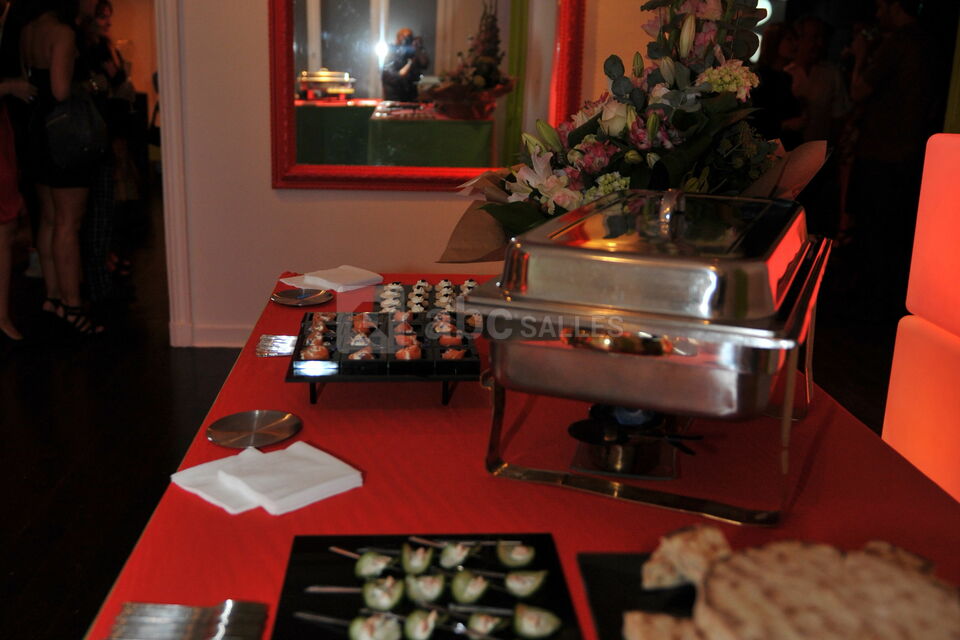 Buffet traiteur au salon lafayette (appartement du 2ème étage)