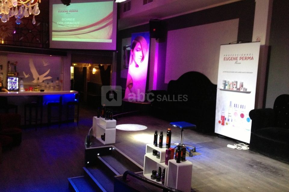 Le Network Café