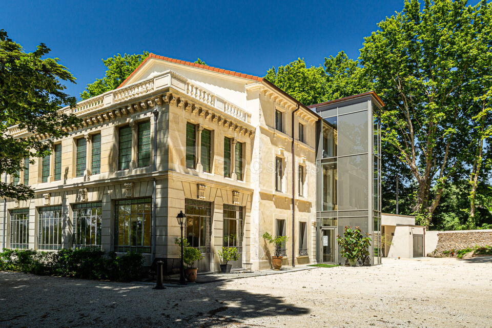 Manoir du Domaine Le Roure