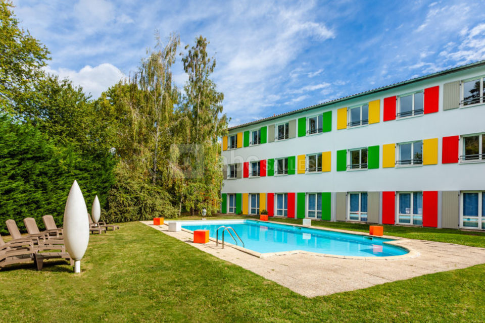 Hôtel Full Colors