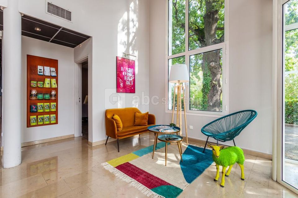 Hôtel Full Colors