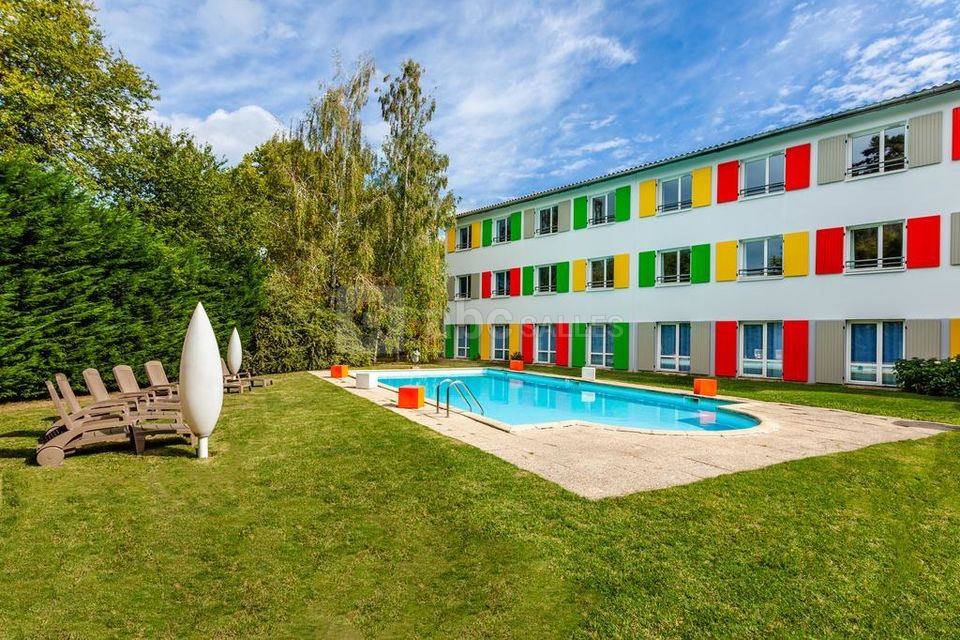 Hôtel Full Colors