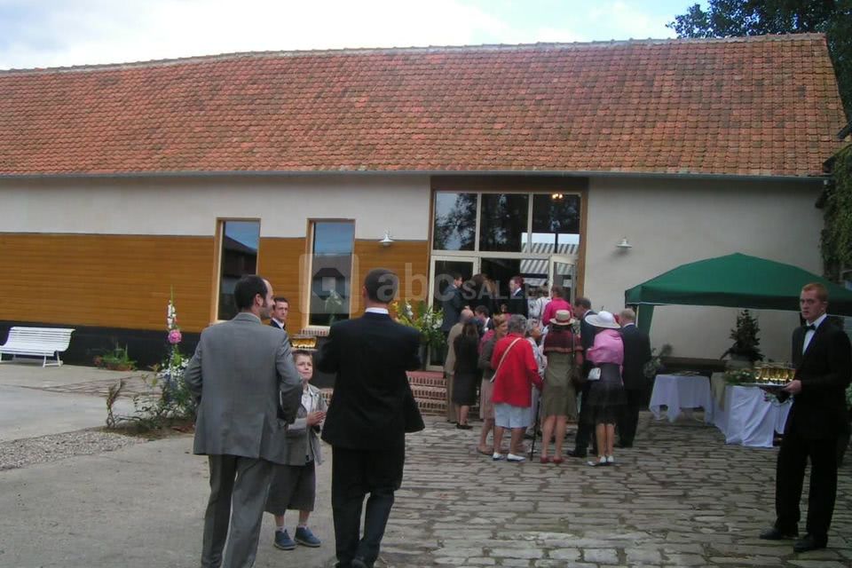 Façade