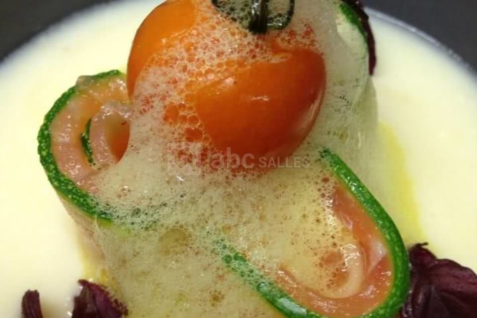 L'Autobus Impérial - Restaurant & Club