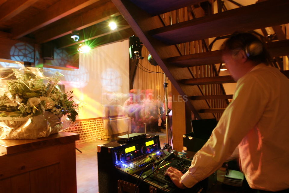 Mariage aux damoiselles (photo maya studio)