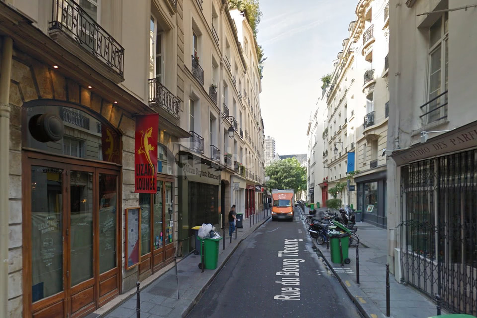 La rue du Bourg Tibourg