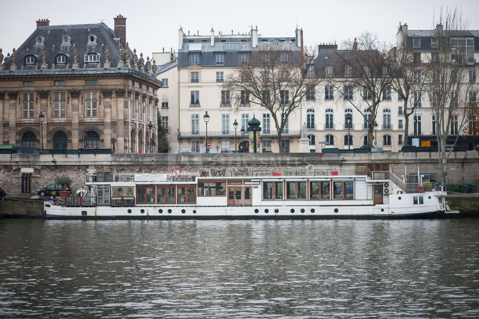 Péniche La Balle au Bond
