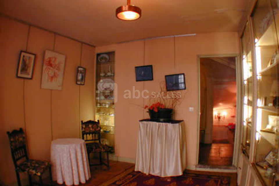 Petit salon