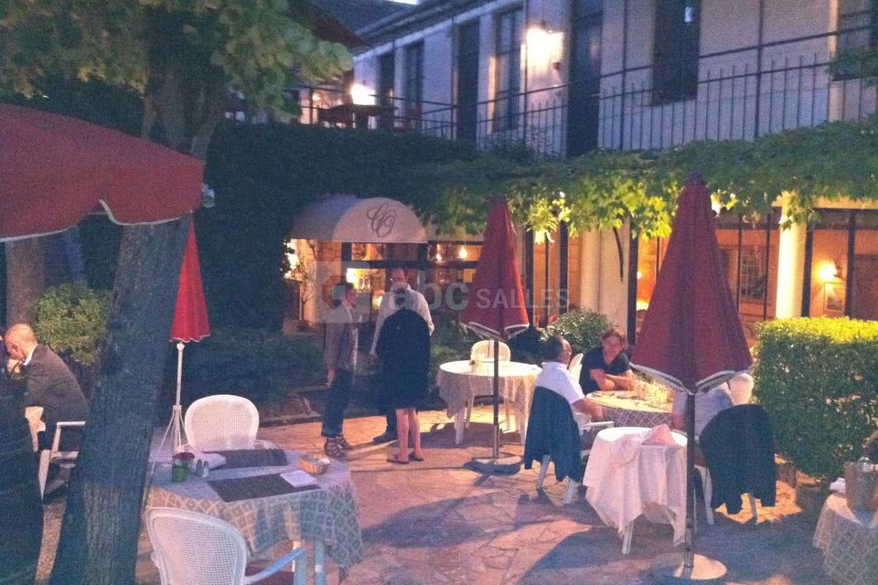Restaurant ext