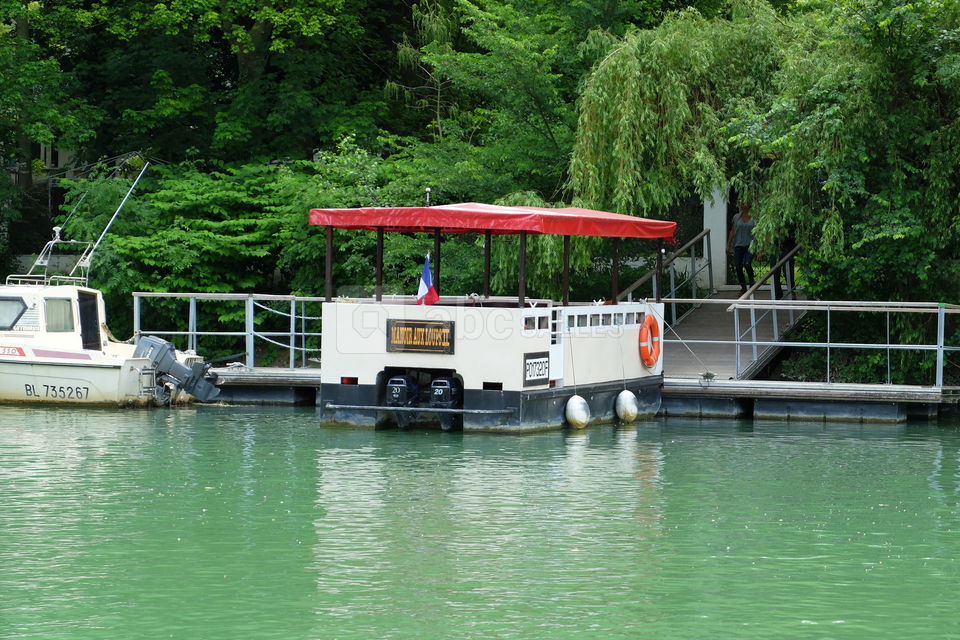 Manoir de l'Île des Loups