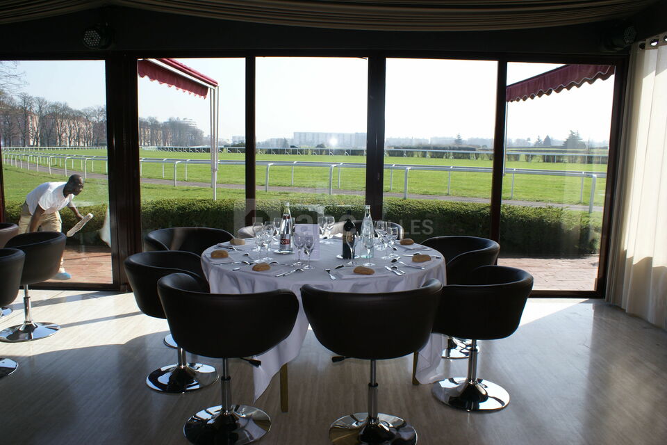 Paris Country Club - Le Manoir