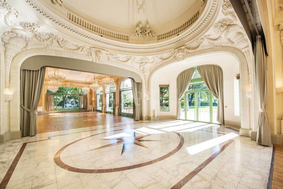 Le Pavillon Dauphine